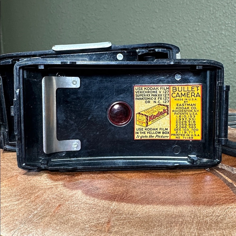 Vintage KODAK Bullet Camera - Art Deco - Picture 14 of 15